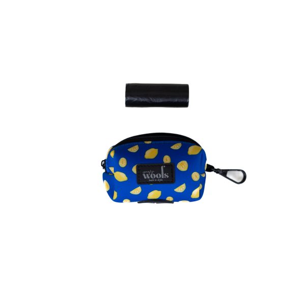 The Lemon Waste Bag Holder